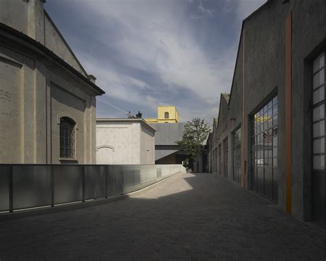 fondazione prada via isarco milano|fondazione prada oma.